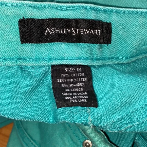 Woman’s Ashley Stewart Jeans Teal 18 - Picture 2 of 4
